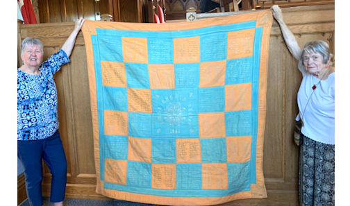 Knox Kincardine seeks information about "signature quilt" donated to church flea market