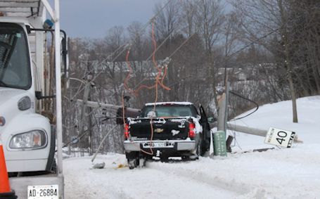 Pick-up truck snaps off hydro pole, causing power outage on Durham Street, Kincardine