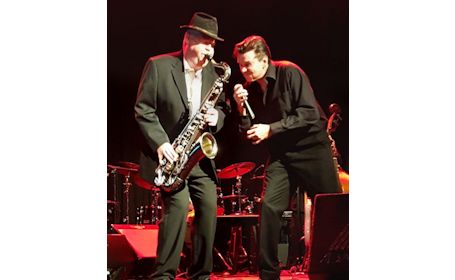 Aaron Solomon rocks the stage in Bluewater Playhouse production