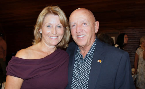 Handbags for Hospice raises an incredible $275,152 at 10th annual event