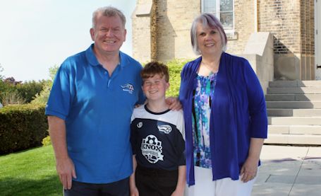 Presbyterian Church sponsors Kincardine Knox Pipers soccer team