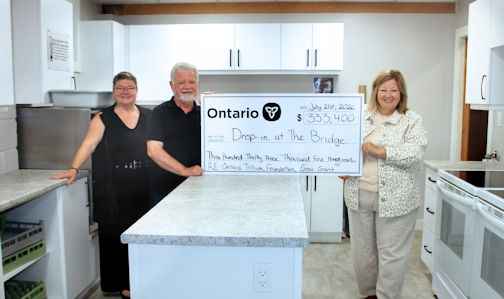 Huron-Bruce MPP presents funding to Kincardine organizations