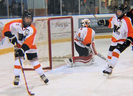 Kincardine Peewees are finalists at regional Silver Stick