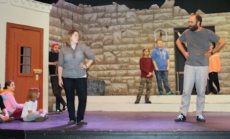 New actors take the stage in Kincardine Theatre Guild production of "The Giant's Garden"