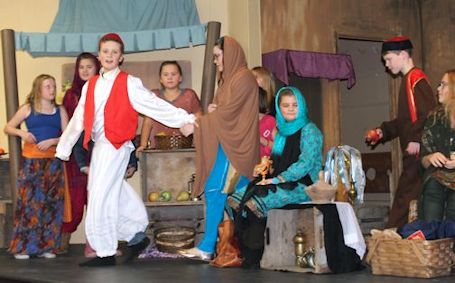 New faces in lead roles as HAWK Theatre stages "Aladdin Kids" in Lucknow