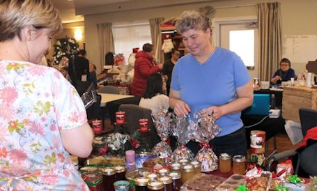 Tiverton Park Manor hosts Christmas bazaar; and Tiverton news