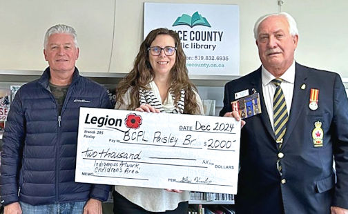 Paisley Legion donates to newly-accessible Paisley Library