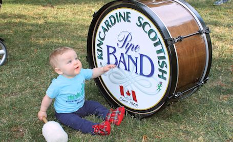 Kincardine Scottish Pipe Band enjoys hot, dry weather for first parade of the summer