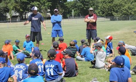 Former Blue Jay Jesse Barfield to headline Kincardine, Clinton baseball camps