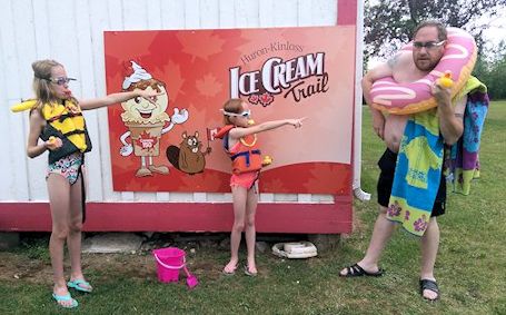 Toronto family wins Huron-Kinloss Ice Cream Trail grand prize
