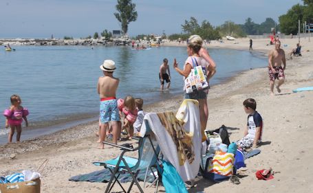 Grey Bruce Health Unit issues heat warning for this week