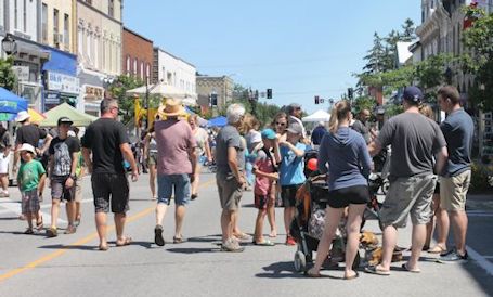 Sunny weather, largest crowd ever at Bruce Telecom Lighthouse Blues Festival