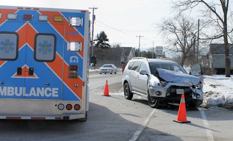 Two-vehicle accident at St. Albert and Queen Streets, Kincardine