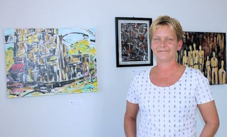 Hanover artist brings love of semi-surrealism to Victoria Park Gallery, Kincardine