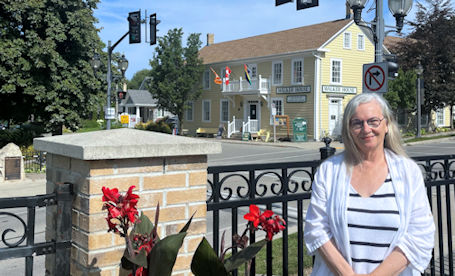 ​Author Gwen Lamont has successful book launch in Kincardine
